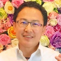 Zhang Yong, 55 лет
